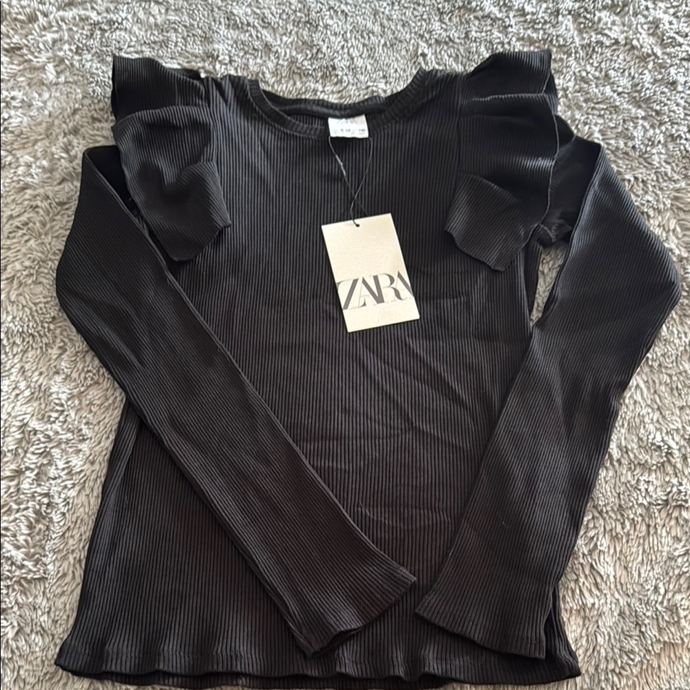 NWT-Zara Black Ribbed Top